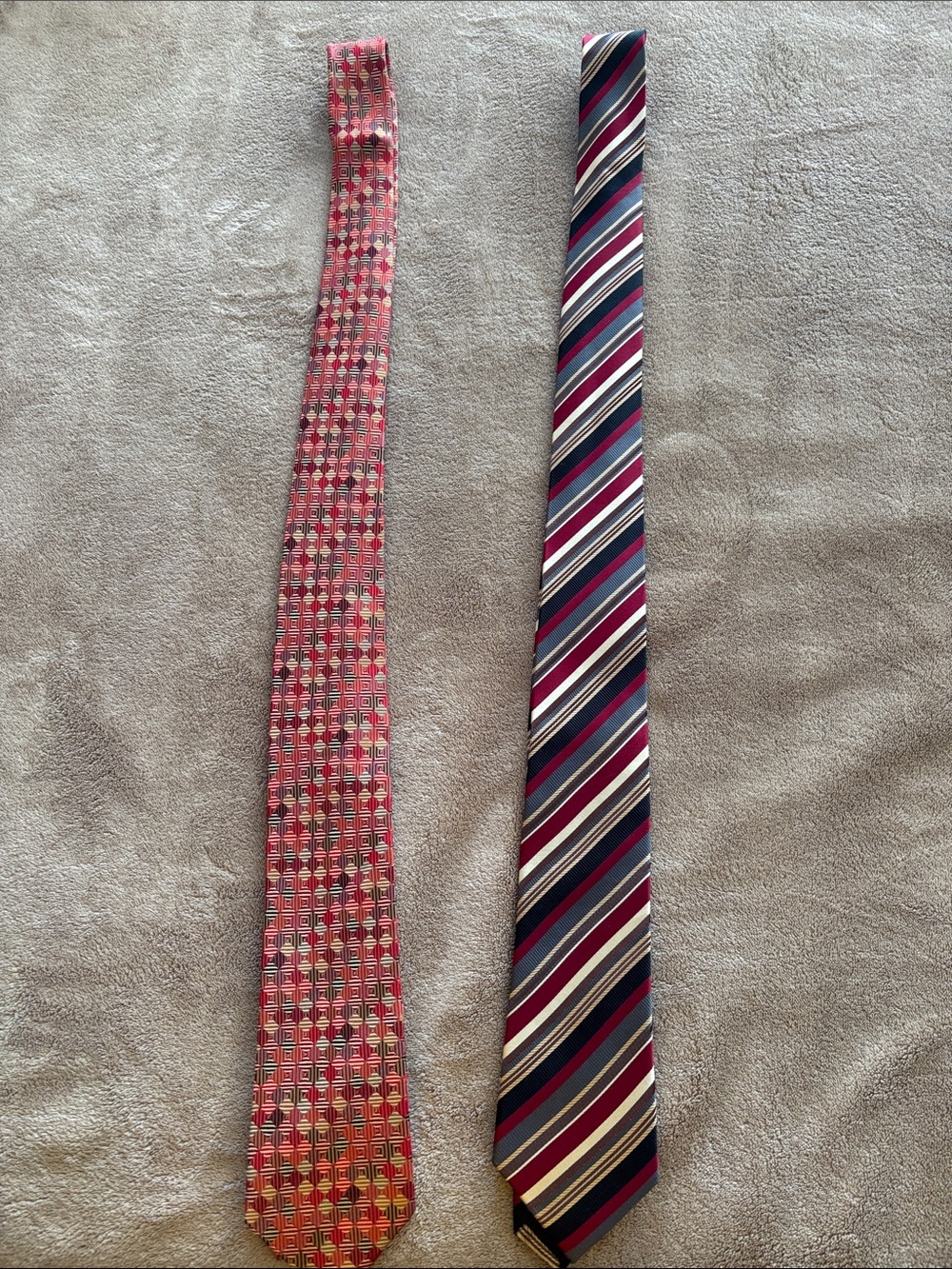 PEACOCK Men’s Set of 2 Ties